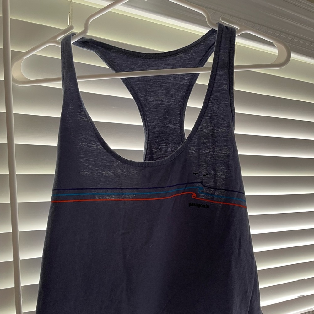 Patagonia scoop tank. Size S